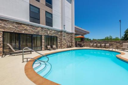 Hampton Inn Wilkesboro - image 17