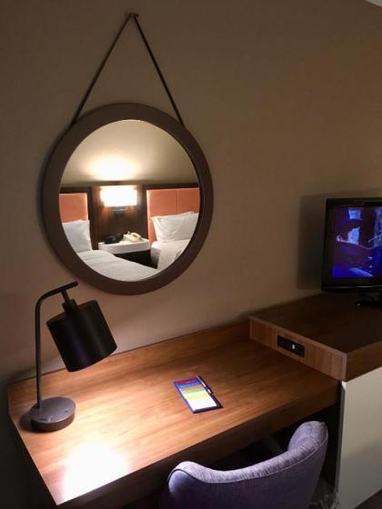 Hampton Inn Wilkesboro - image 3
