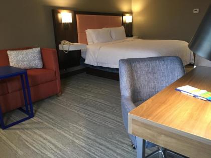 Hampton Inn Wilkesboro - image 4