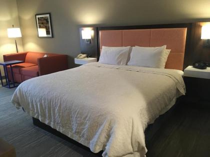 Hampton Inn Wilkesboro - image 5