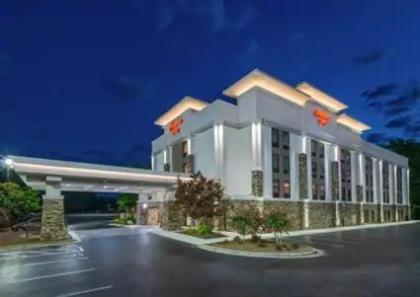 Hampton Inn Wilkesboro - image 6