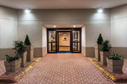 Holiday Inn Express Wilkesboro - image 11