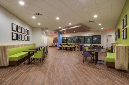 Holiday Inn Express Wilkesboro - image 15