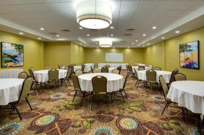 Holiday Inn Express Wilkesboro - image 8