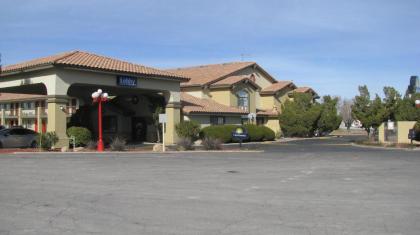 Days Inn by Wyndham Willcox - image 8