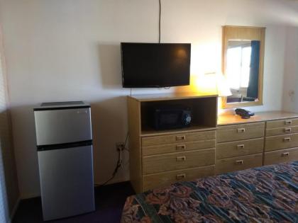 Motel 8 Willcox - image 12