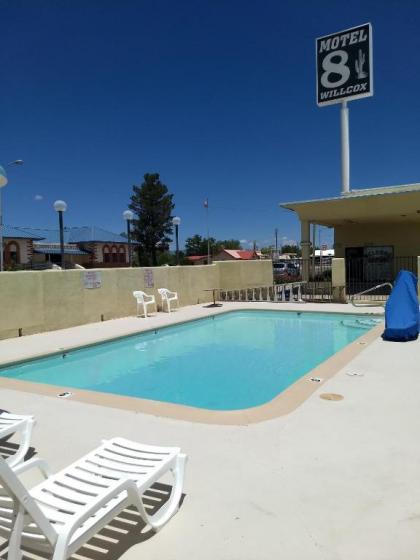 Motel 8 Willcox - image 8
