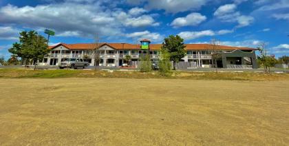 SureStay Hotel by Best Western Williams - image 9