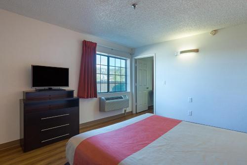 Motel 6-Williams AZ - West - Grand Canyon - image 2