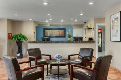 Days Inn by Wyndham Williams - image 5