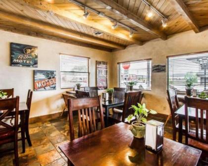 Rodeway Inn & Suites Williams Downtowner-Rte 66 - image 2