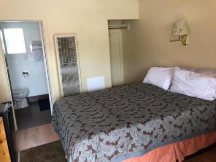 Highlander Motel - image 2
