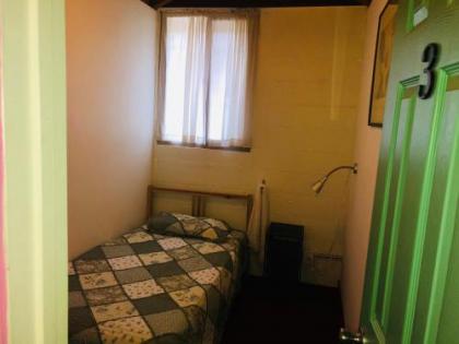 WILLIAMS AZ HOSTEL - image 3