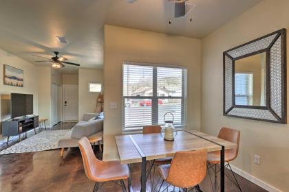 Modern Boho Retreat 3 Blocks to Dtwn and Rte 66 - image 10