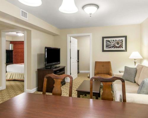 Bluegreen Vacations Patrick Henry Sqr Ascend Resort Collection - image 3