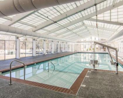 Bluegreen Vacations Patrick Henry Sqr Ascend Resort Collection - image 4