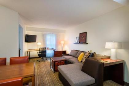 Residence Inn by Marriott Williamsburg - image 3