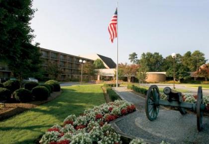 Fort Magruder Hotel Trademark Collection by Wyndham - image 2