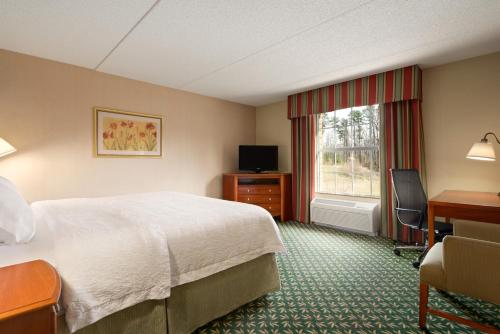 Hampton Inn & Suites Williamsburg-Central - main image
