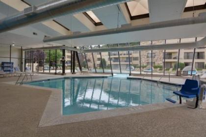 Doubletree by Hilton Hotel Williamsburg - image 4