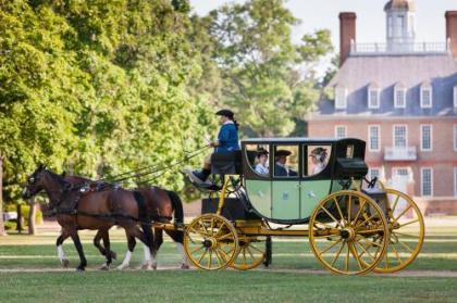 Williamsburg Woodlands Hotel - A Colonial Williamsburg Hotel - image 3
