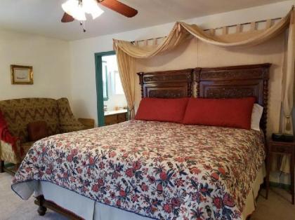 Aldrich House Bed & Breakfast  - image 11