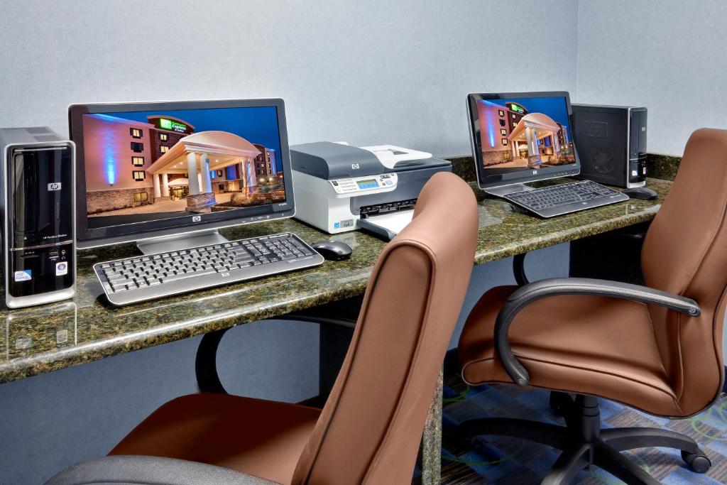 Holiday Inn Express Hotel & Suites Williamsport an IHG Hotel - image 5