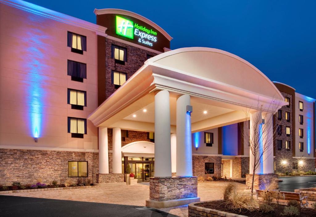 Holiday Inn Express Hotel & Suites Williamsport an IHG Hotel - image 7