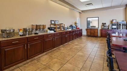 Best Western Williamsport Inn - image 10