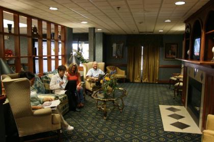 Hampton Inn Williamston - image 11