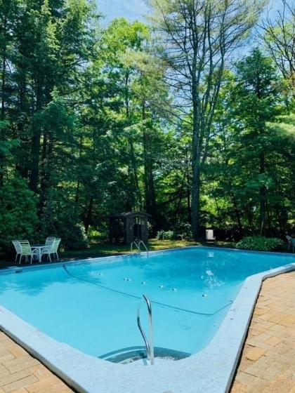 Stay Berkshires   A Country Inn Williamstown Massachusetts