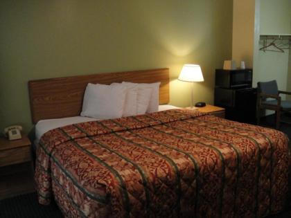 Budget Inn Williamsville - image 10