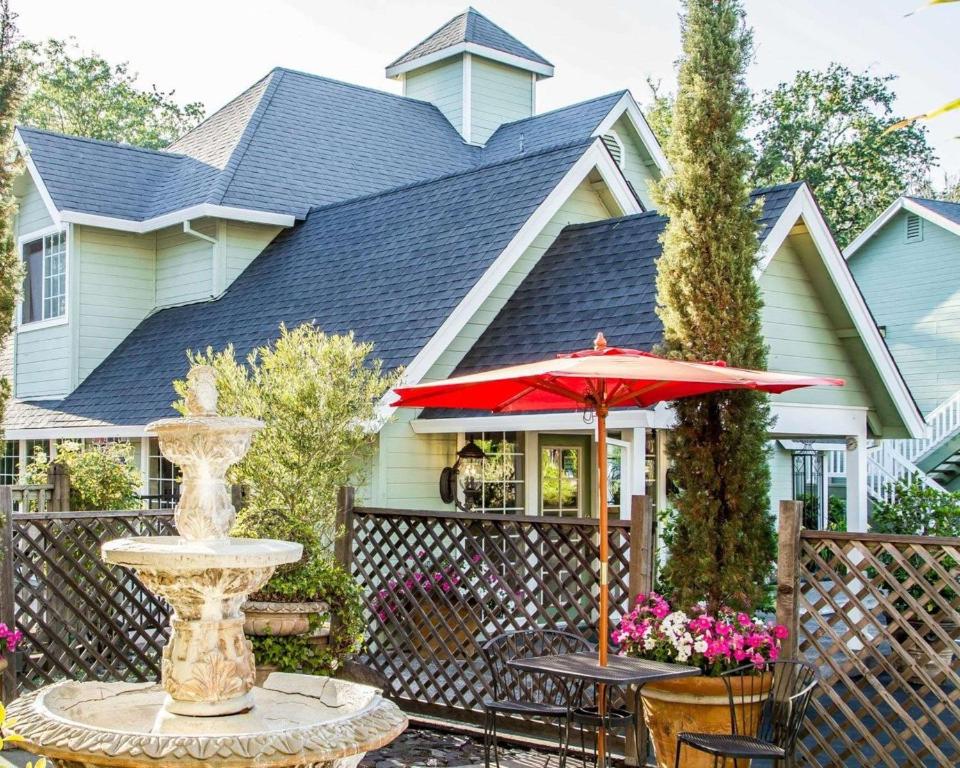 Baechtel Creek Inn Ascend Hotel Collection - image 6