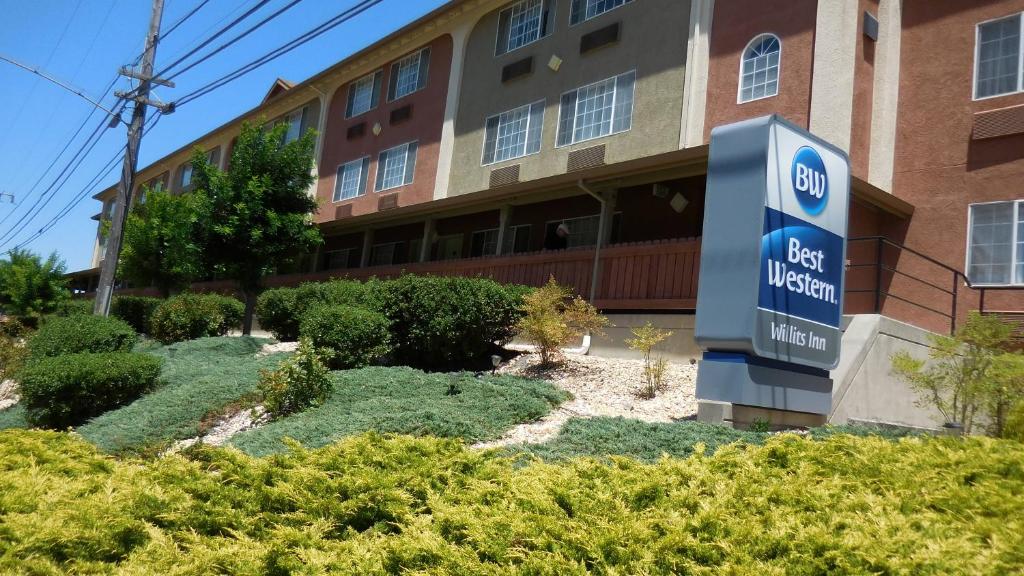 Best Western Willits Inn - image 3