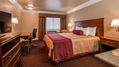 Best Western Willits Inn - image 7