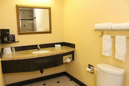 Western Village Inn - image 12