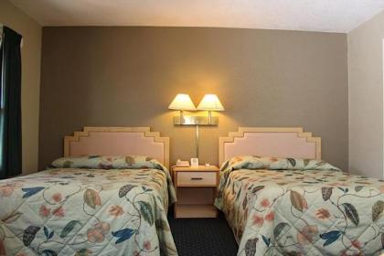 Western Village Inn - image 13