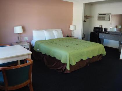 Holiday Lodge