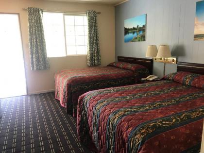 Edgewood Motel - image 10