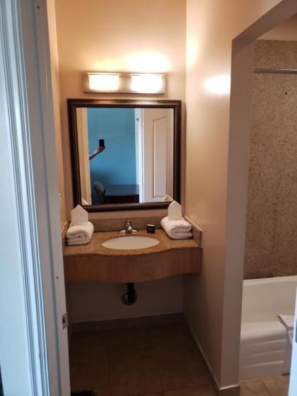 Hotel Portlight - image 6