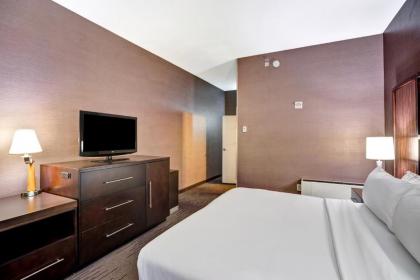 DoubleTree by Hilton Downtown Wilmington - Legal District - image 11
