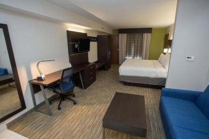 Holiday Inn Express Wilmington an IHG Hotel - image 15