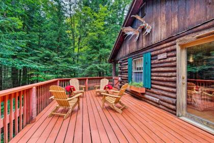 Private Wooded Cabin 8 Mi to Sundance Ski and Town! - image 3