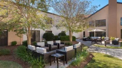 Courtyard by Marriott Wilmington/Wrightsville Beach - image 4