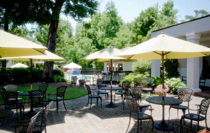 Hampton Inn & Suites Wilmington/Wrightsville Beach - image 9
