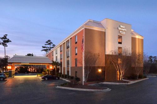 Best Western Plus Wilmington / Wrightsville Beach - main image