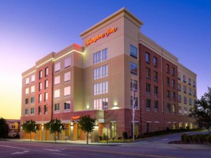 Hampton Inn Wilmington Downtown