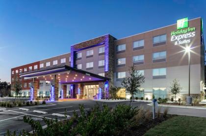Holiday Inn Express And Suites Wilmington Nc
