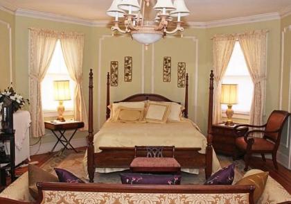 Port City Guest House - image 4