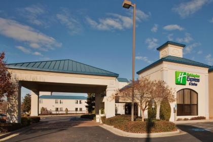 Holiday Inn Express In North Carolina Near I 95